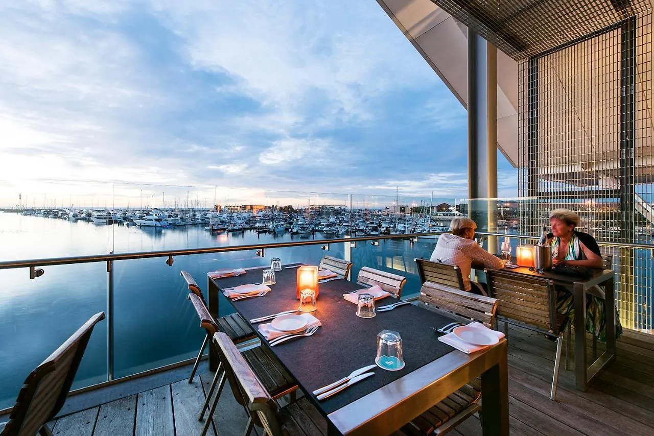 Hillarys Marina Apartment Perth