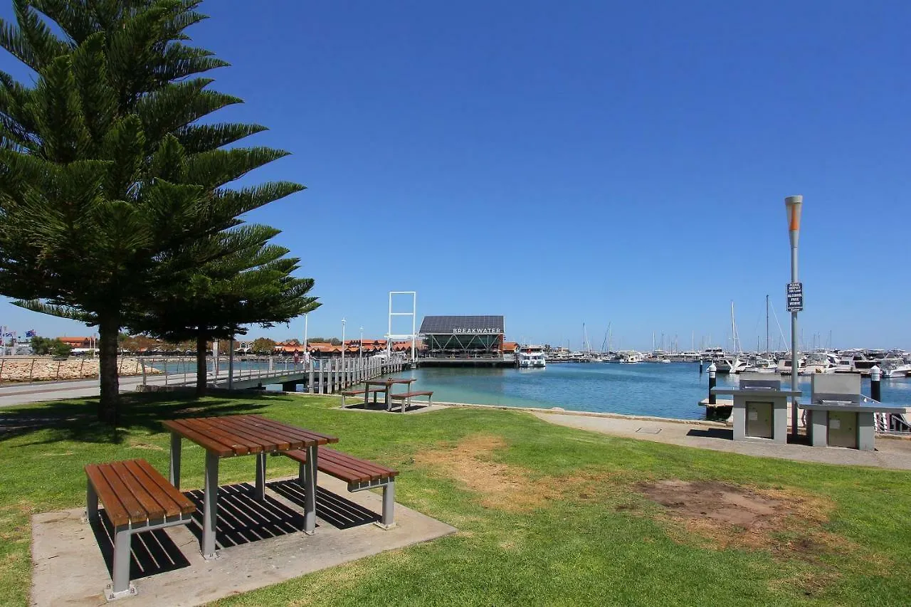 Hillarys Marina Apartment Perth