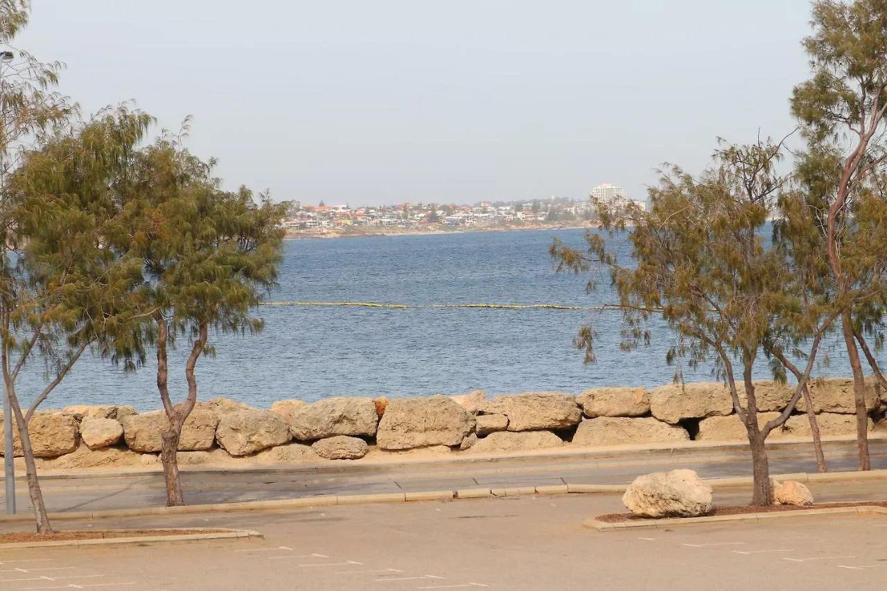 Hillarys Marina Apartment Perth